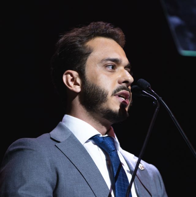 Luis Caceres